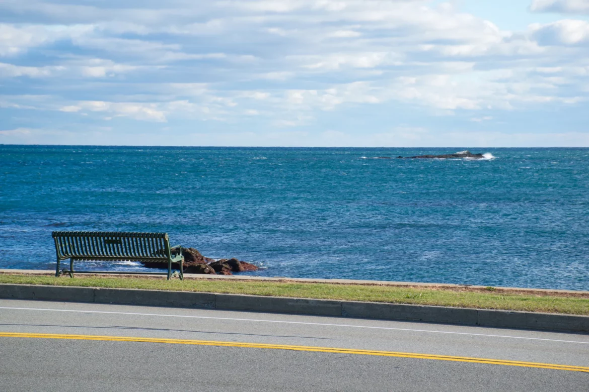 Ocean Drive in Newport, RI, is a must- do activity in Newport.
